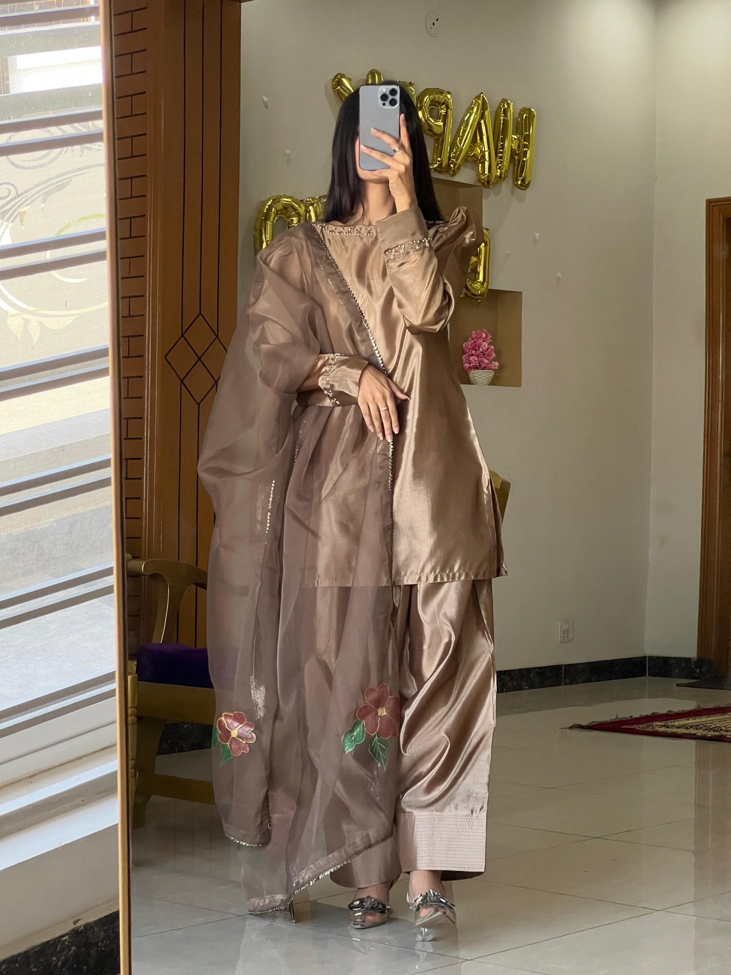 Short Shirt With Farshi Shalwar 3Pcs